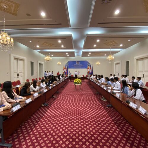 5F60B9CC-EB62-4C35-B9C5-8F32ABFD6B6A